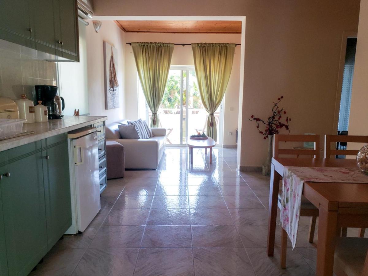 Malibu Studios & Apartments Ласі Екстер'єр фото