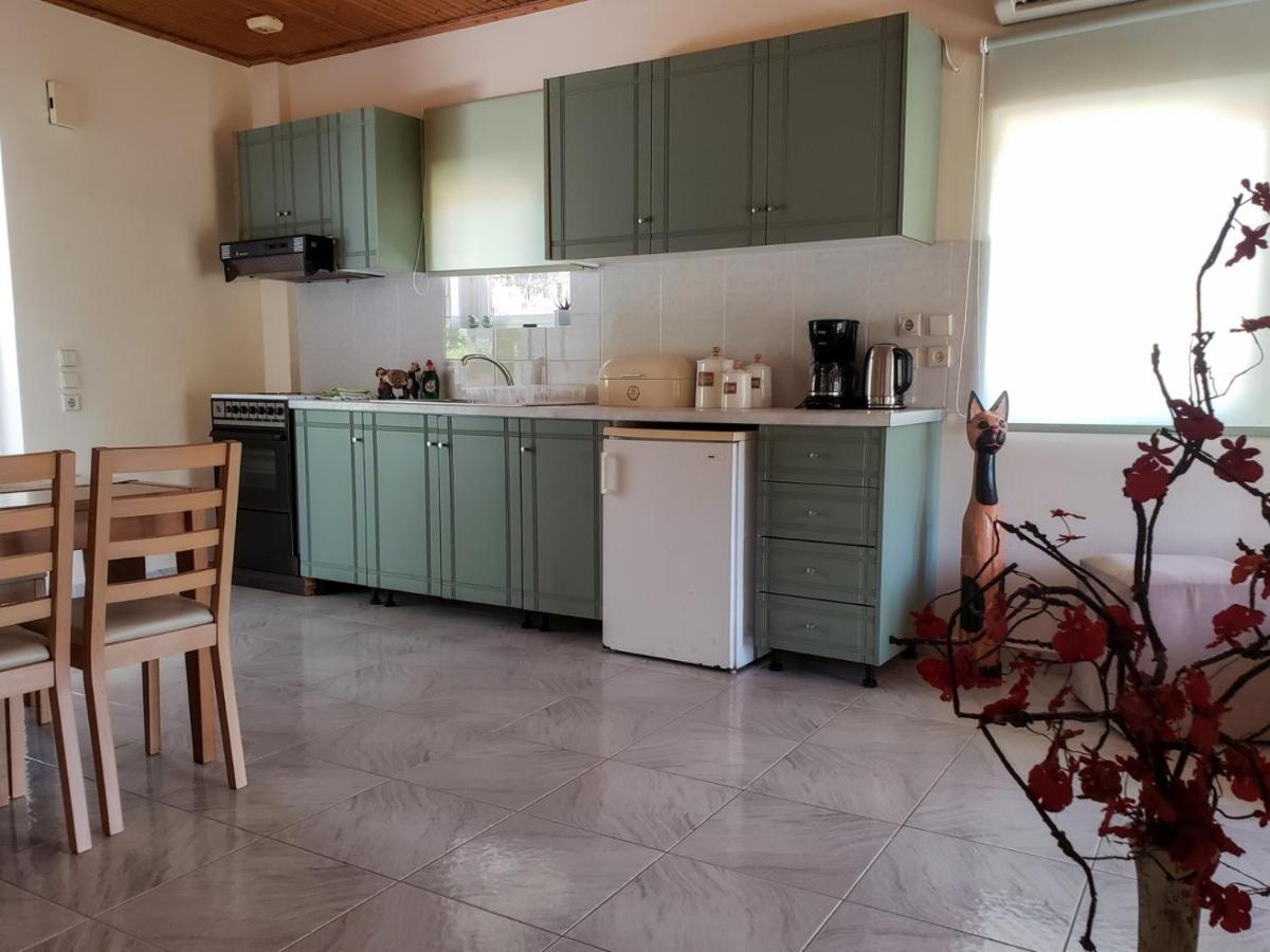 Malibu Studios & Apartments Ласі Екстер'єр фото
