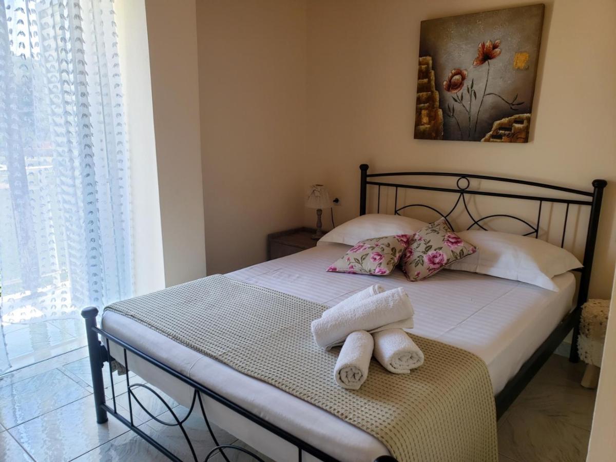Malibu Studios & Apartments Ласі Екстер'єр фото