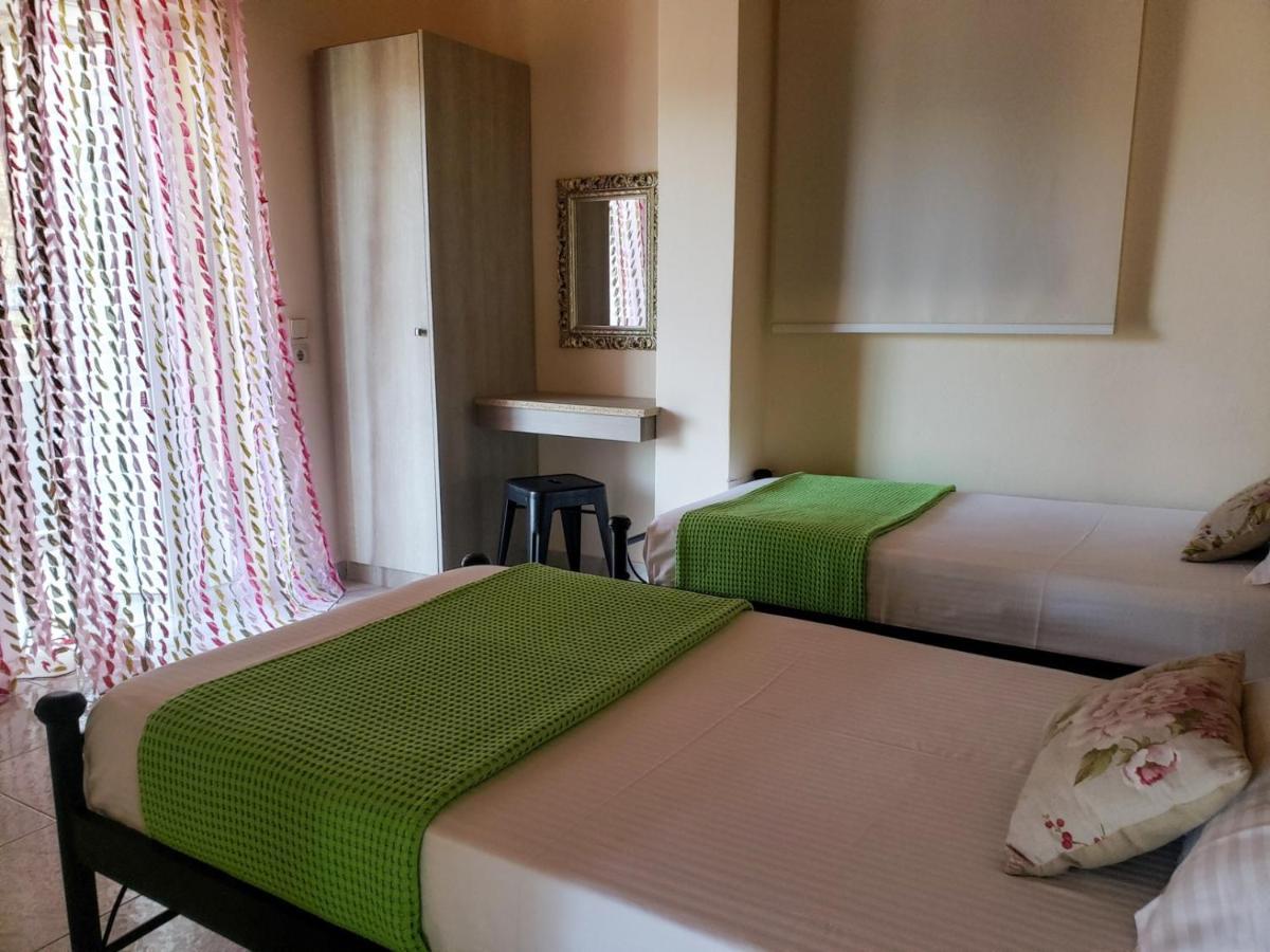 Malibu Studios & Apartments Ласі Екстер'єр фото