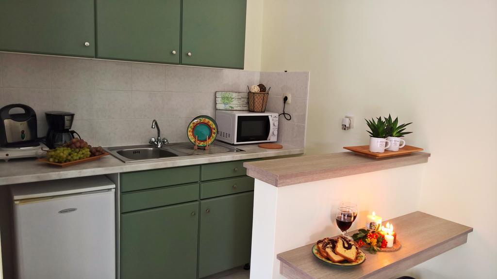 Malibu Studios & Apartments Ласі Екстер'єр фото